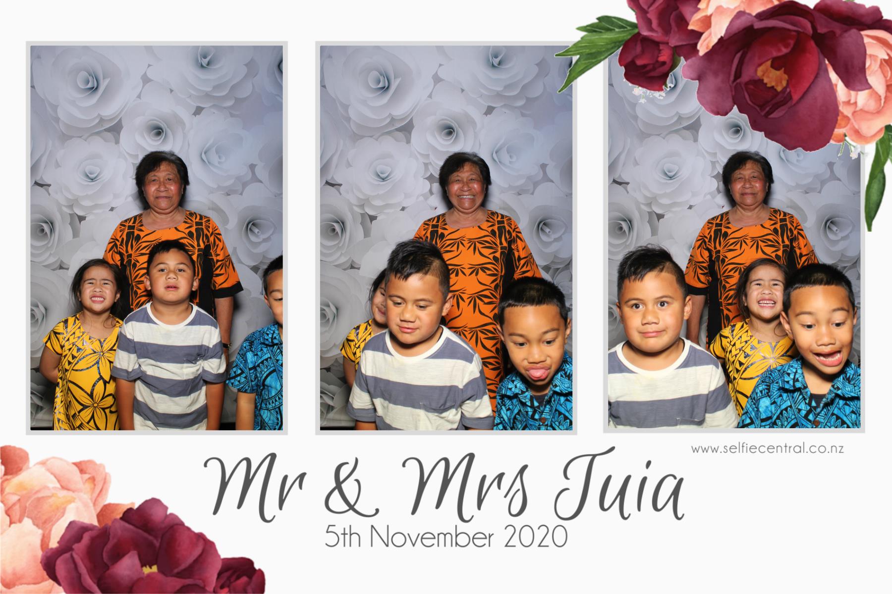 Moses and Val's Wedding | View more photos from the event at gallery.photobooth.co.nz/u/SelfieCentral/Moses-and-Vals-Wedding